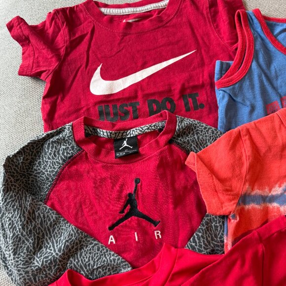 bundle of 6 kids shirts 2T/3T - Picture 5 of 11